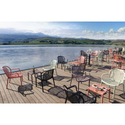 Tabouret de bistrot d'ext&eacute;rieur empilable en polypropyl&egrave;ne Sahari