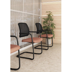 Chaise de réunion empilable pieds luge Shade