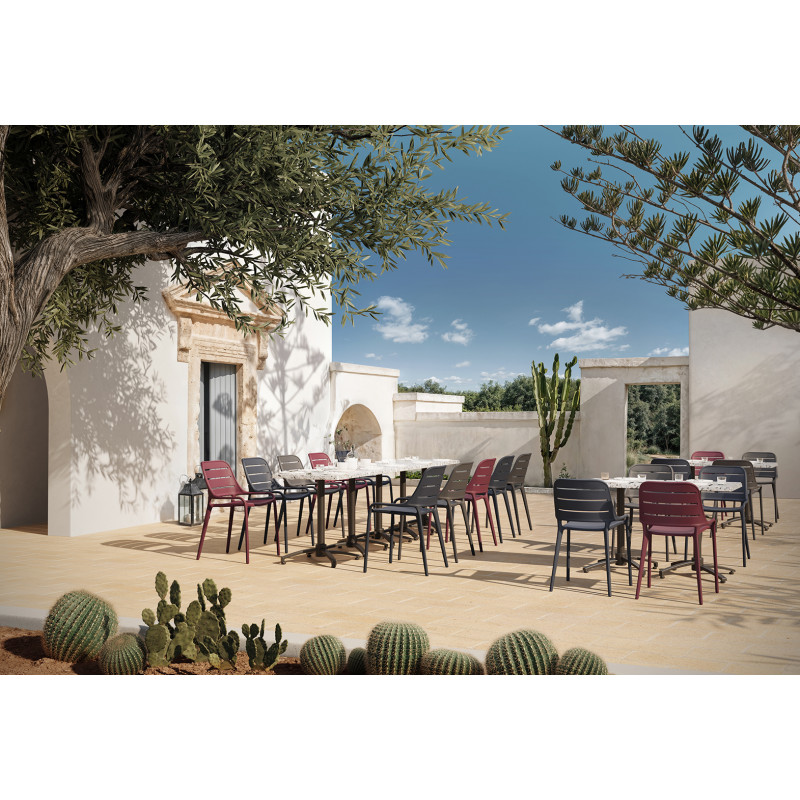 Lot de 4 fauteuils de caf&eacute; pour terrasse en polypropyl&egrave;ne Sulice