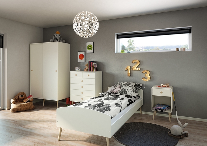 Chambre enfant vert-de-gris avec lit simple blanc, commode et armoire