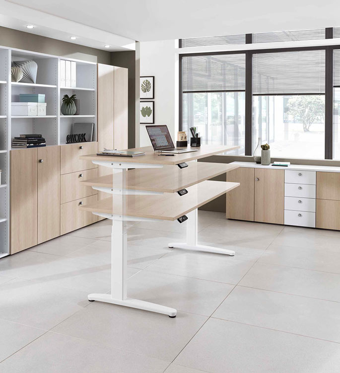 Bureau assis-debout électrique avec commande de hauteur intégrée