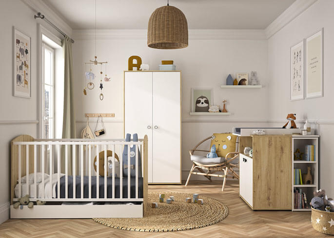 Univers nuit pour tout-petit en bois clair et blanc