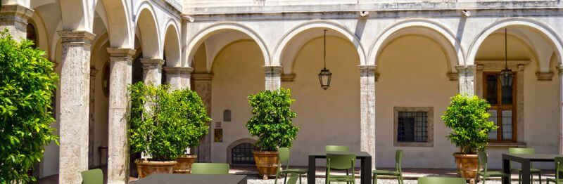 Comment entretenir ses tables de restaurant ?