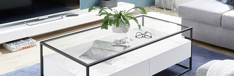 Toute l’élégance d’une table basse en verre