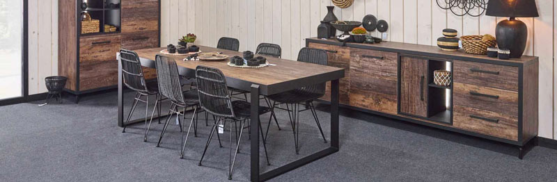 Table de salle à manger industrielle : les avantages !